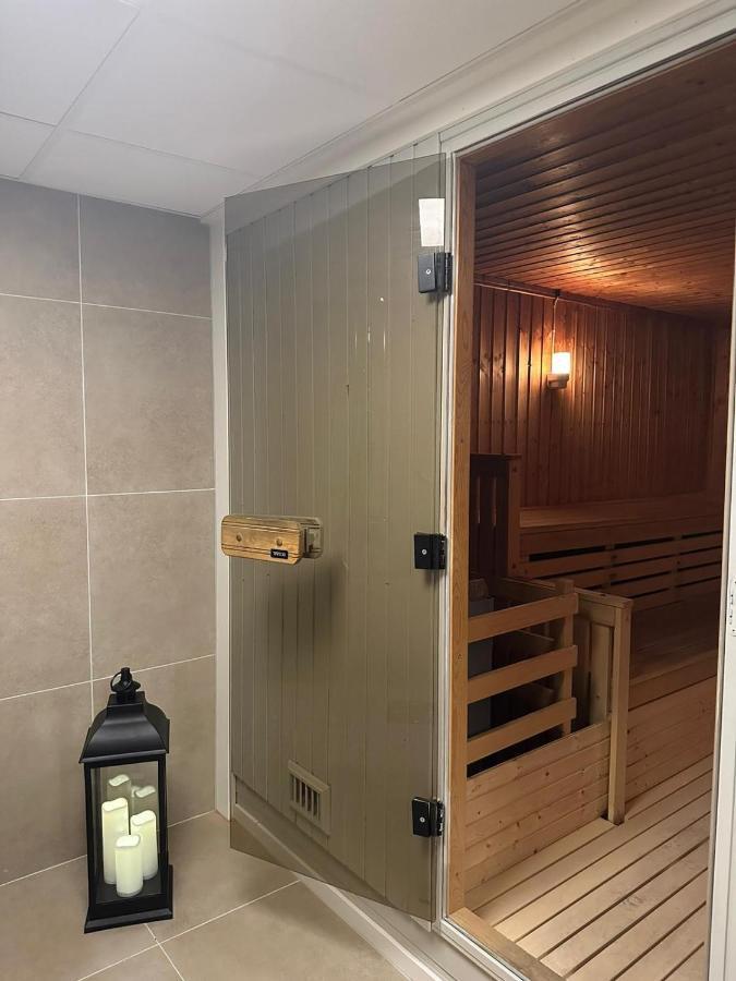 Almnaes Park Hotel Södertälje Kültér fotó