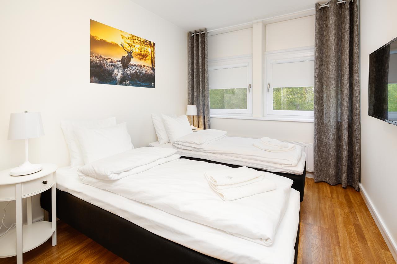 Almnaes Park Hotel Södertälje Kültér fotó